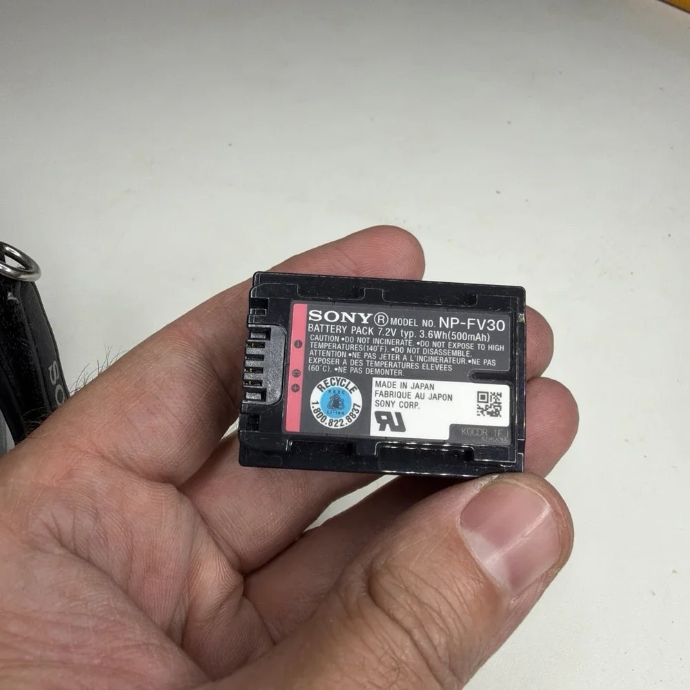 Sony DCR-SR68 Handycam Digital Camcorder Blue Untested Carl Zeiss